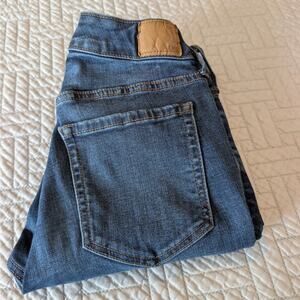 Aeropostale Jeans Women's Size 2R Dark Blue High Rise Jegging (0395)